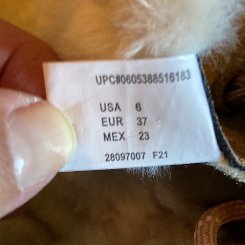 NWT winter boots - Picture 8 of 8